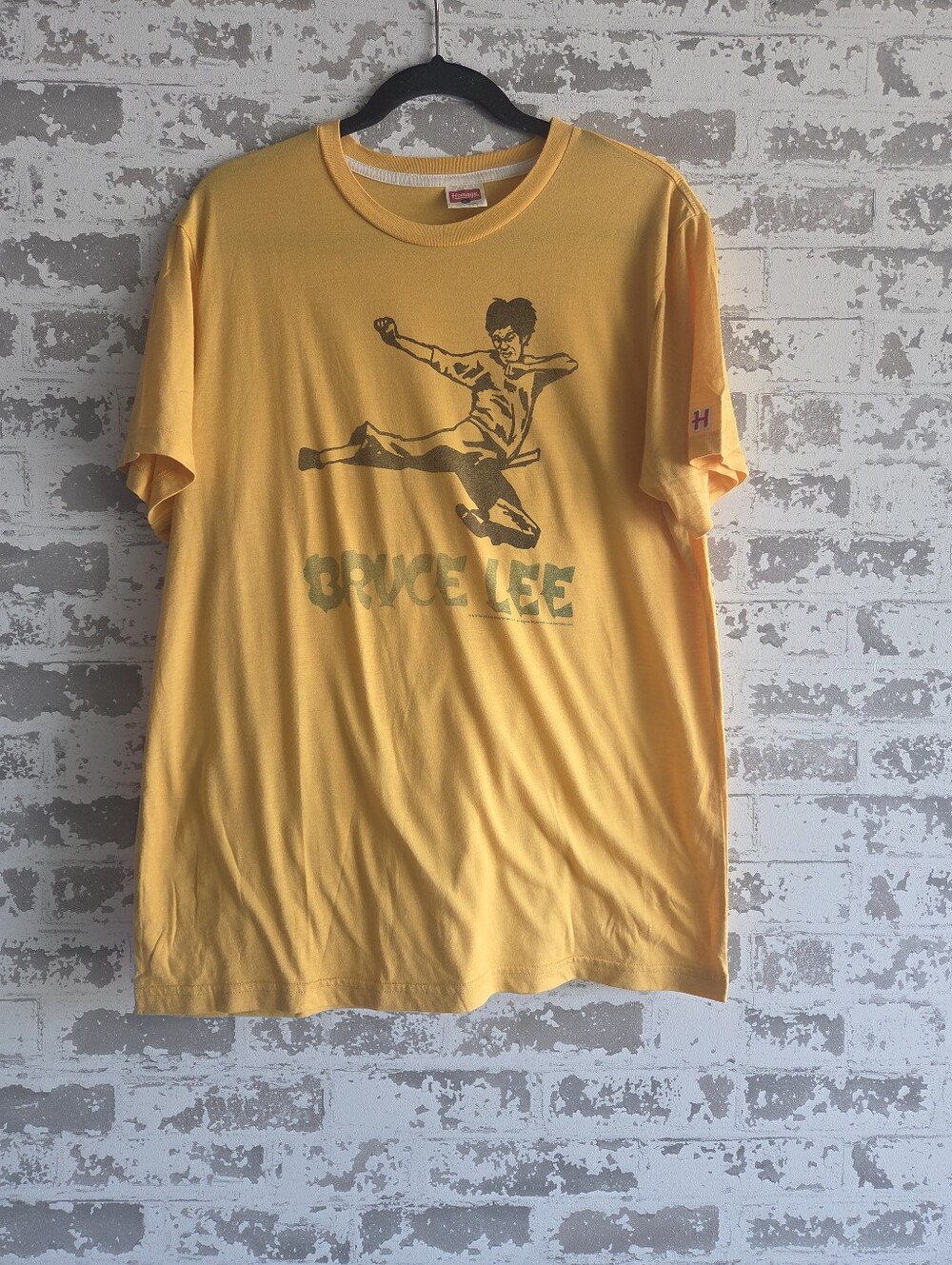 HOMAGE Bruce Lee Graphic Tee Yellow Tri-Blend Shirt L